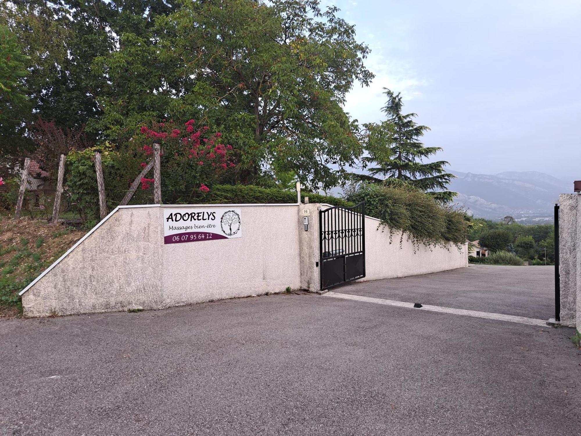 Adorelys Sejour Bien Etre - Spa Et Massage Saint-Cassien  Eksteriør bilde